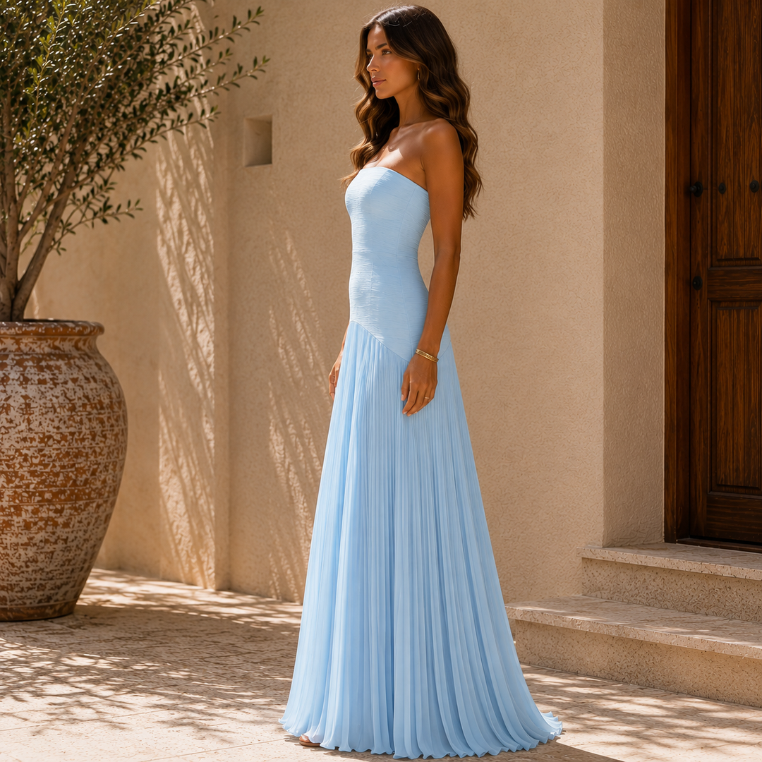 Almudena™ | Sophisticated Elegance That Flatters Beautifully