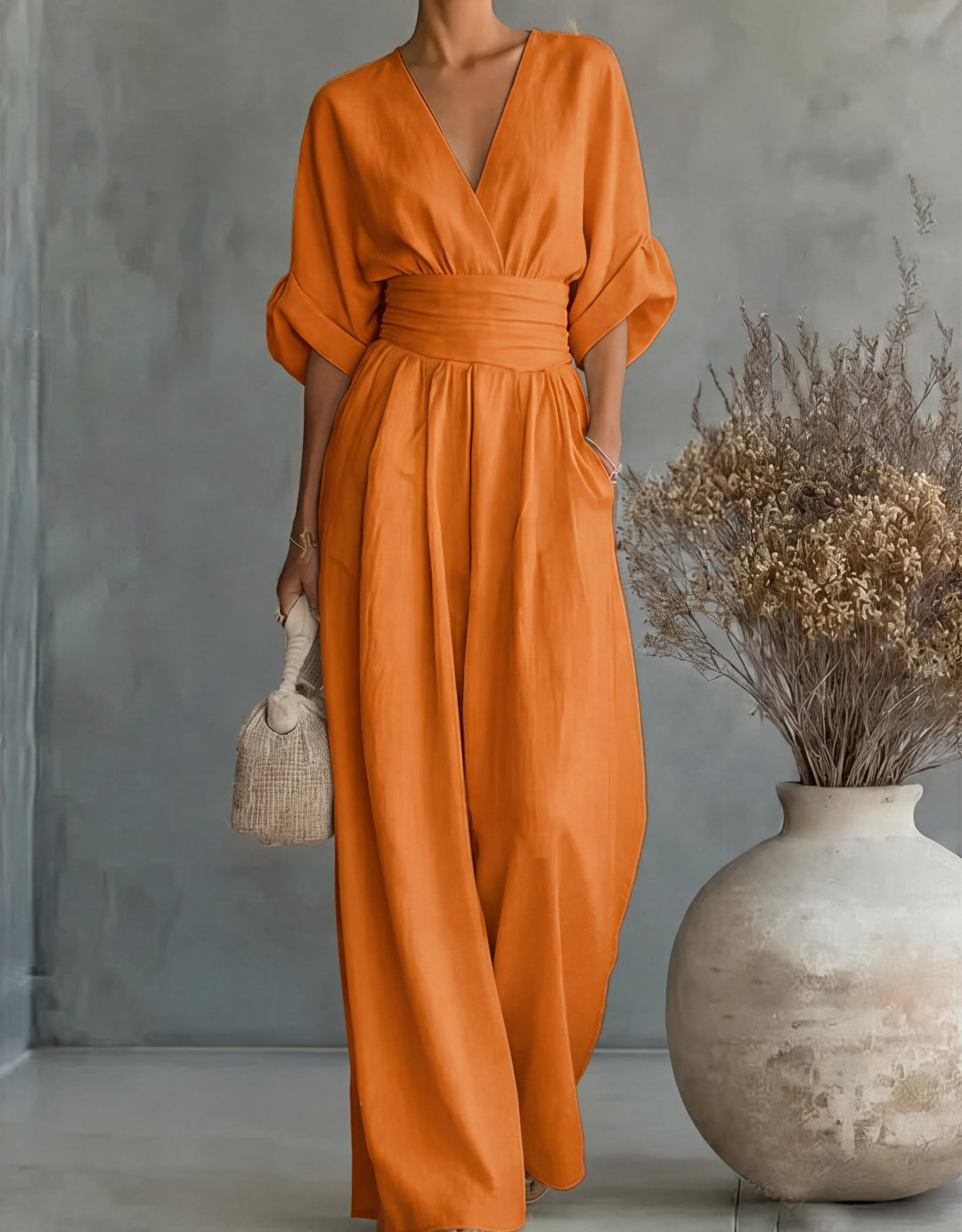 Daniela – Elegant Wide-Leg V-Neck Jumpsuit
