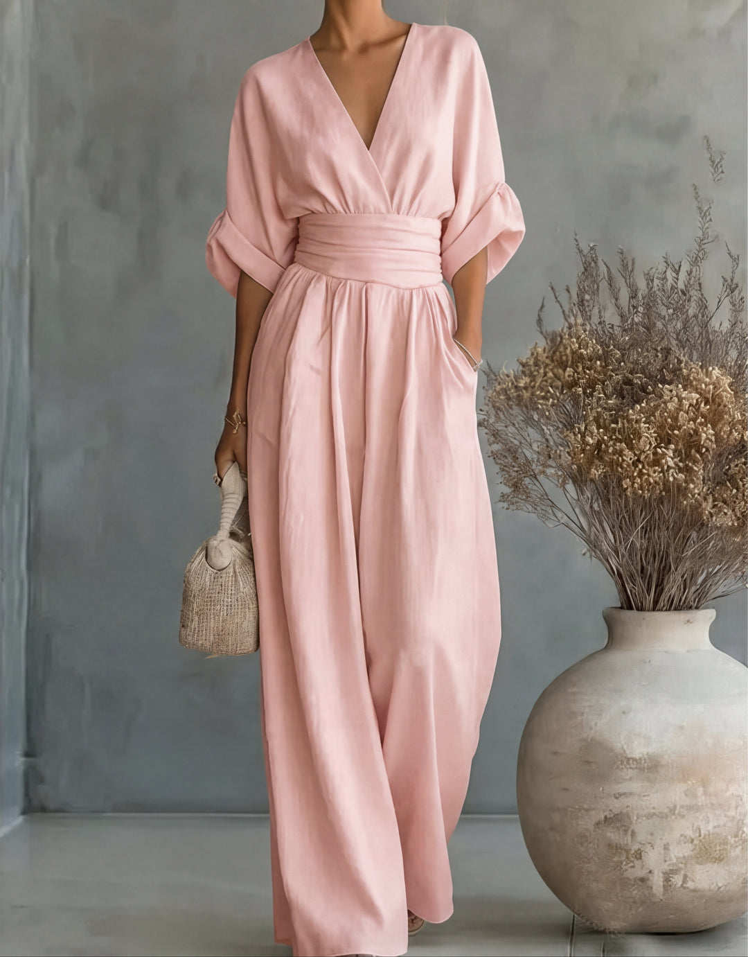 Daniela – Elegant Wide-Leg V-Neck Jumpsuit